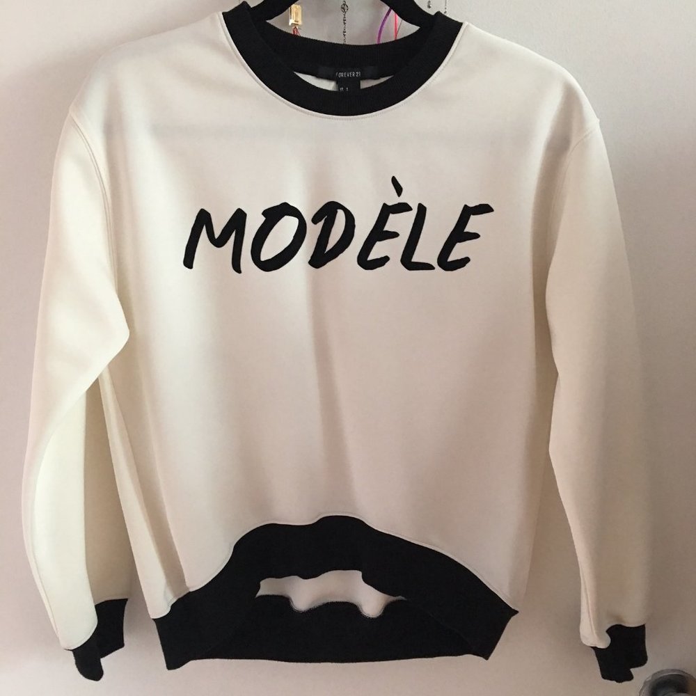 *3/$30* Black and White Modele Sweatshirt